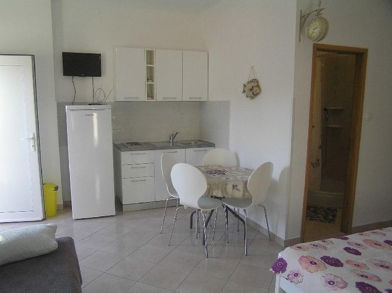 Deda Apartments Pag Town Kültér fotó